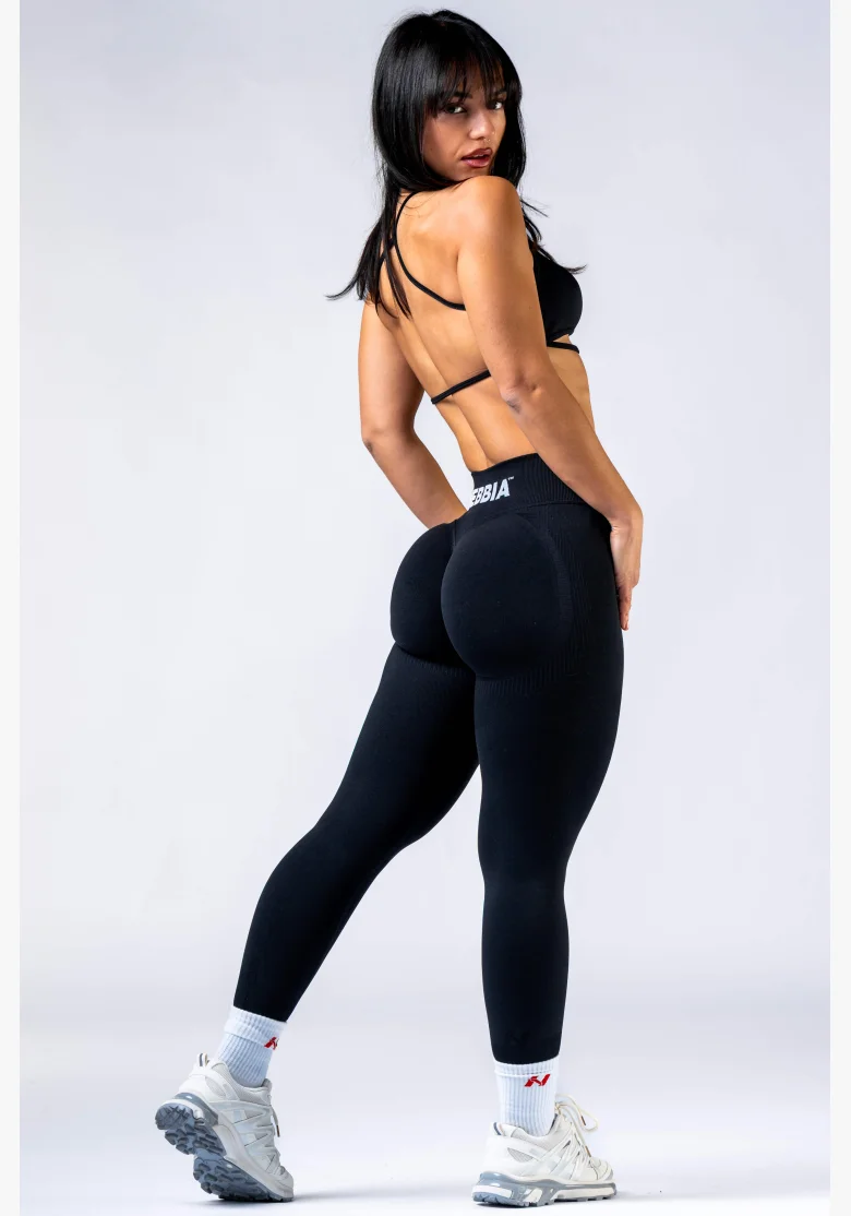 NEBBIA Open-back sports bra POWER black