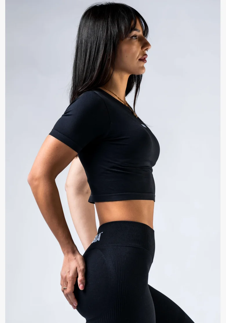 NEBBIA Seamless crop top with short sleeves POWER black