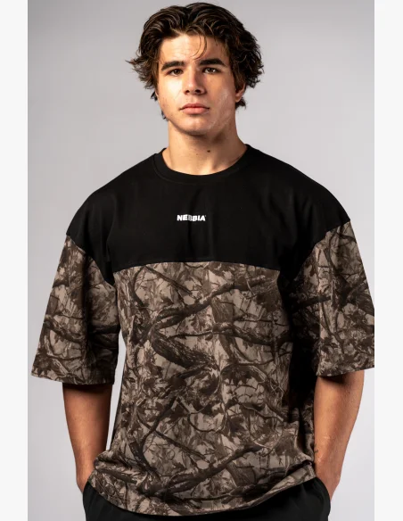 NEBBIA Oversized t-shirt POWER Camo pale