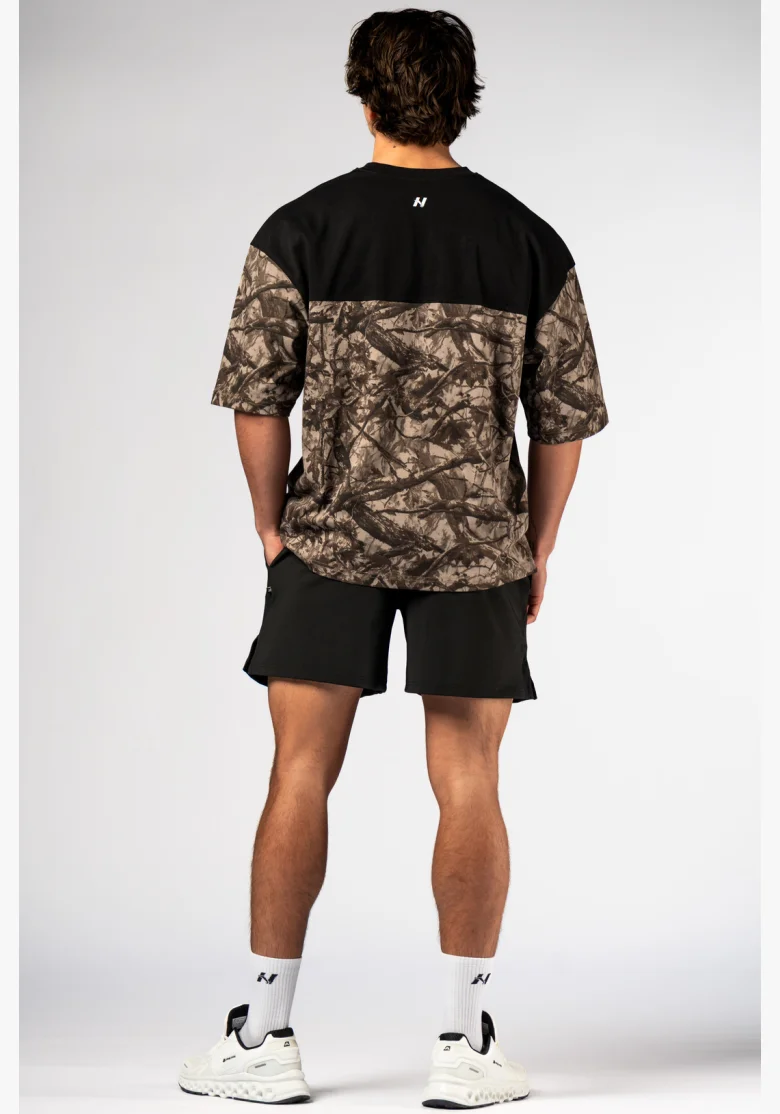 NEBBIA Oversized t-shirt POWER Camo pale