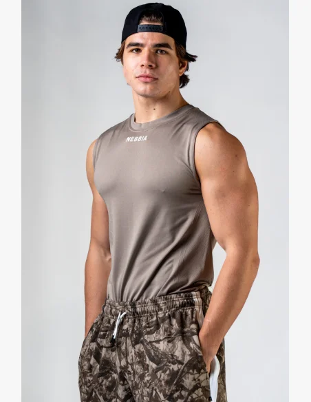 NEBBIA Seamless sleeveless POWER t-shirt in beige