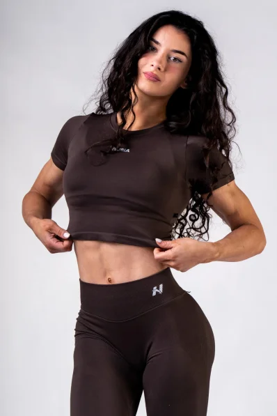 NEBBIA Seamless crop top with short sleeve POWER brown