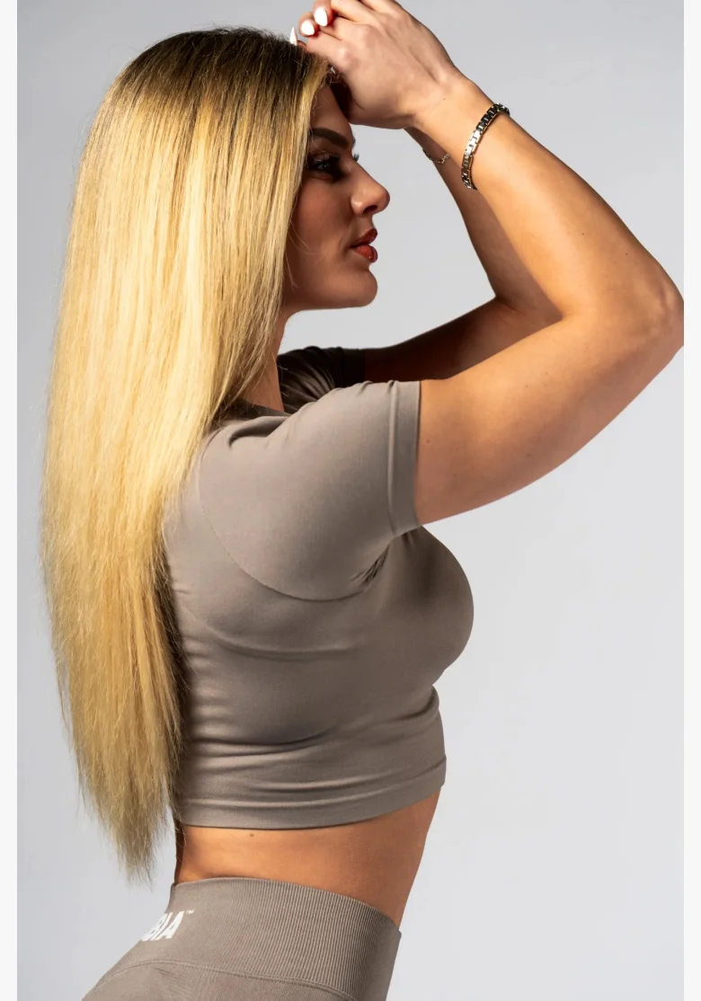 NEBBIA Seamless crop top with short sleeve POWER beige