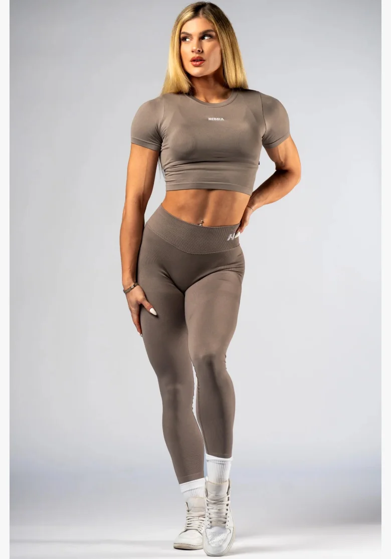 NEBBIA Seamless crop top with short sleeve POWER beige