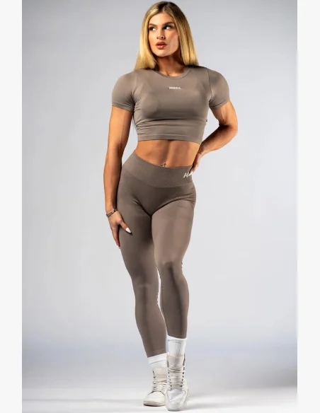 NEBBIA Seamless crop top with short sleeve POWER beige