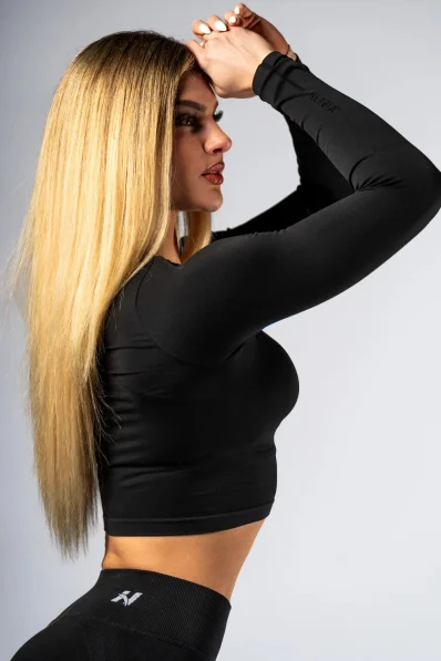 NEBBIA Seamless crop top with long sleeves POWER black 2