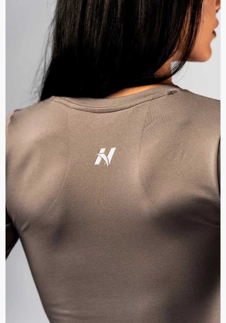 NEBBIA Seamless crop top with long sleeves POWER beige