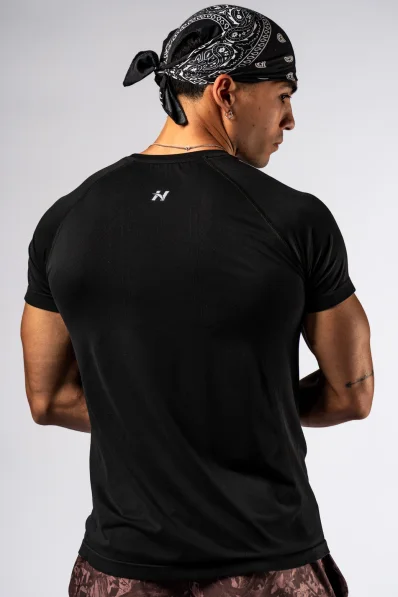 NEBBIA Seamless short-sleeved t-shirt POWER black 2