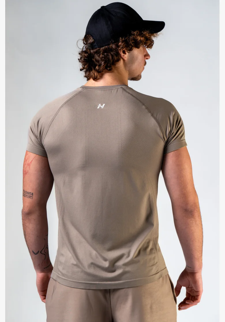 NEBBIA Seamless t-shirt with short sleeves POWER beige