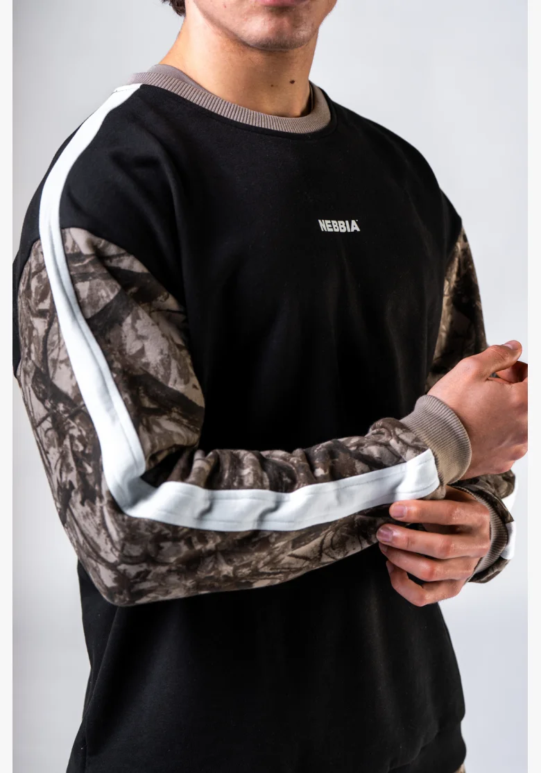 NEBBIA Relaxed fit sweatshirt POWER Camo faded