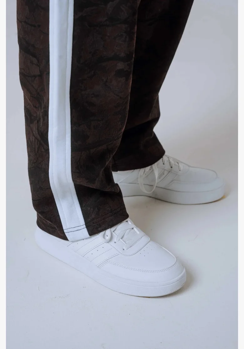 NEBBIA Relaxed fit sweatpants POWER camo dark