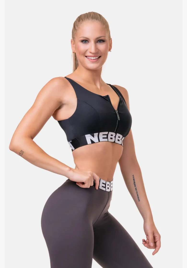 NEBBIA • Smart Zip sports bra • NEBBIAshop.com